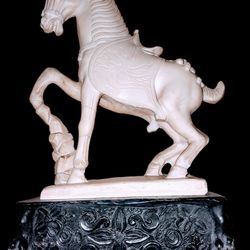 Lovely Horse Statue