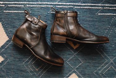 John Varvatos size men’s 12 Dark Brown Leather Ankle Boots with Zipper