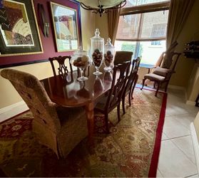 Dining table with 8 chairs