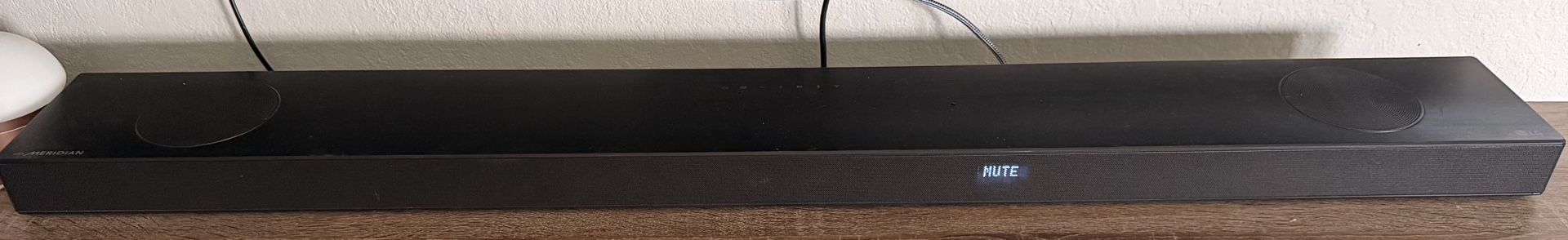 LG SN9YG 5.1.2 Channel High Res Audio Sound Bar with Dolby Atmos and Google Assistant Built-In