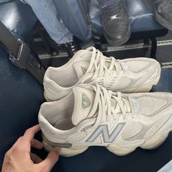 New balance 9060 Cream Color