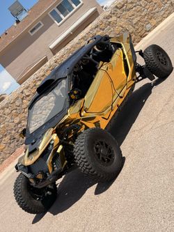 2025 Can am maverick r Smart Shox