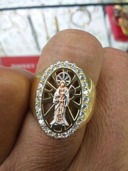 14k Gold Santa Muerte Anillo 7.5 grams