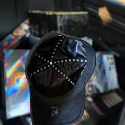 Rare Hats 🎩🧢🎆