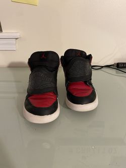 Kids Jordan 1s