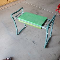 2 Sided Kneeling Bench
