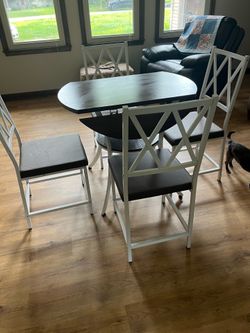 Drop leaf table and chairs