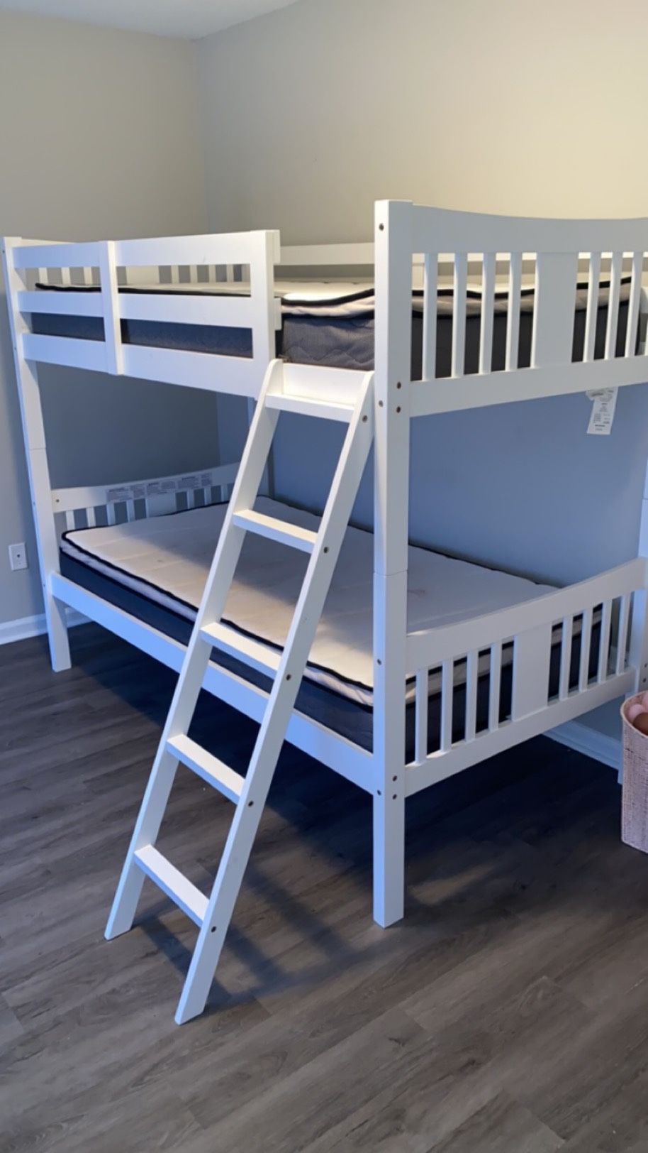 Havertys White Bunk Bed With Ladder