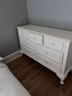 2 Drawers