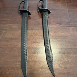 Pair of Black Plastic Pirate Cutlass Swords – Curved Blade Costume Props with Hand Guards