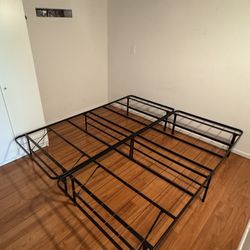 Bedframe King Size