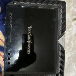 Rockford Fosgate Amp