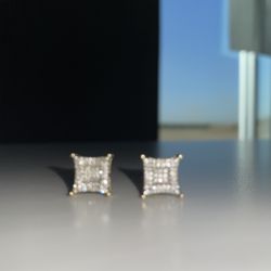 Diamond Earrings 