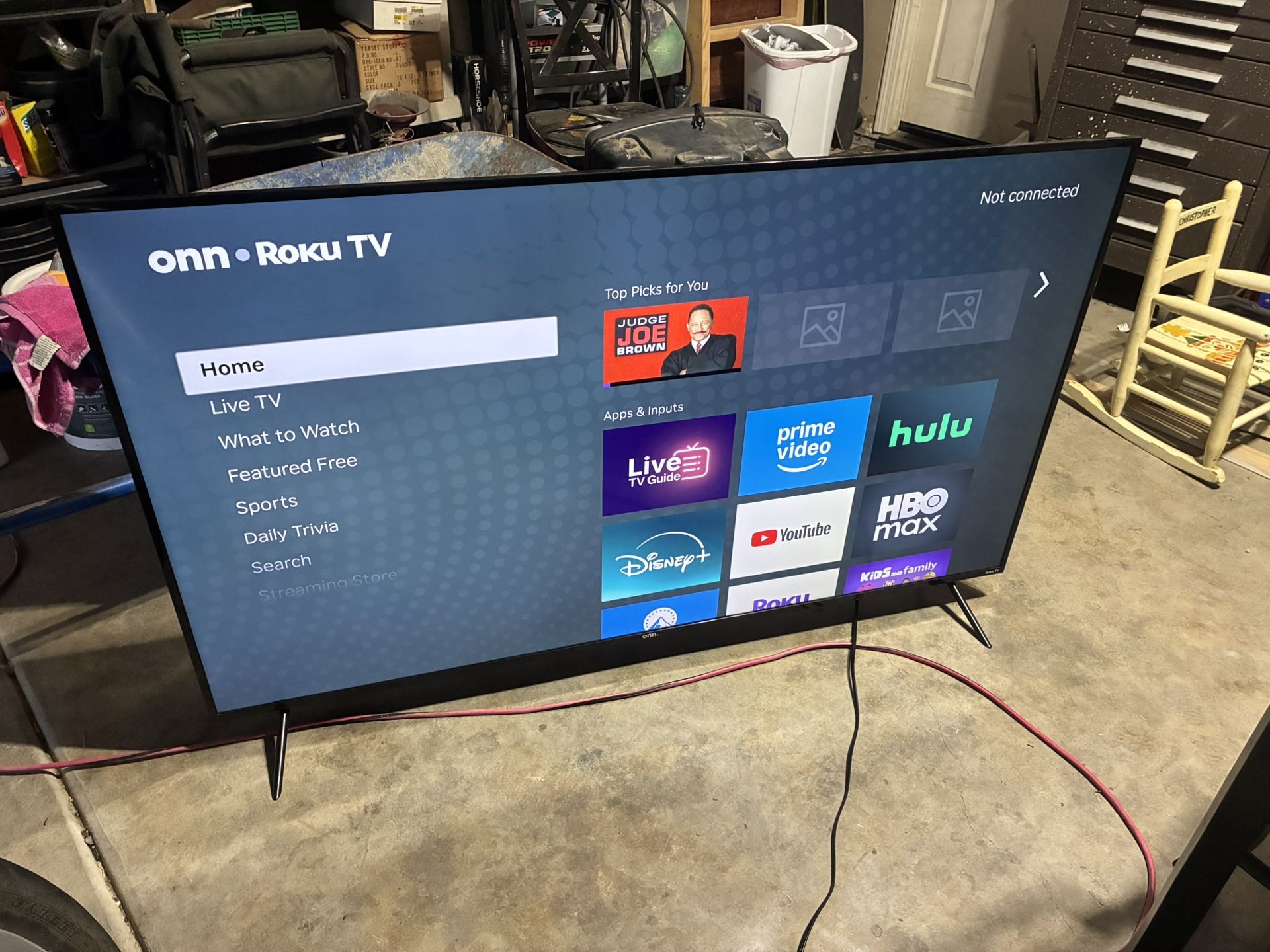65” Onn Roku Tv