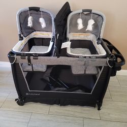 Twins Bassinet With Diaper Change Station Like New