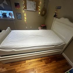 Twin bed And Mattress 