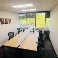 Office Desk. 