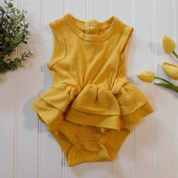 Rachel Zoe Baby Girls 6-9M Yellow Ribbed Ruffle Romper
