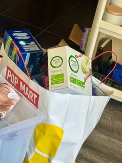 FREE *NEW* TAMPONS