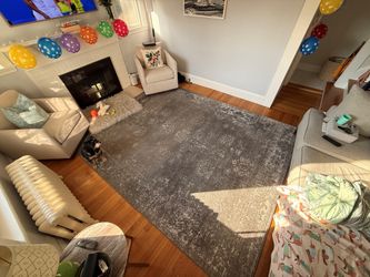 8' x 10' Dark Gray Floral Area Rug - Clean & Gently Used