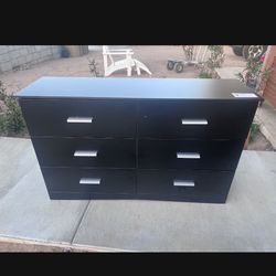 Wood Dresser 
