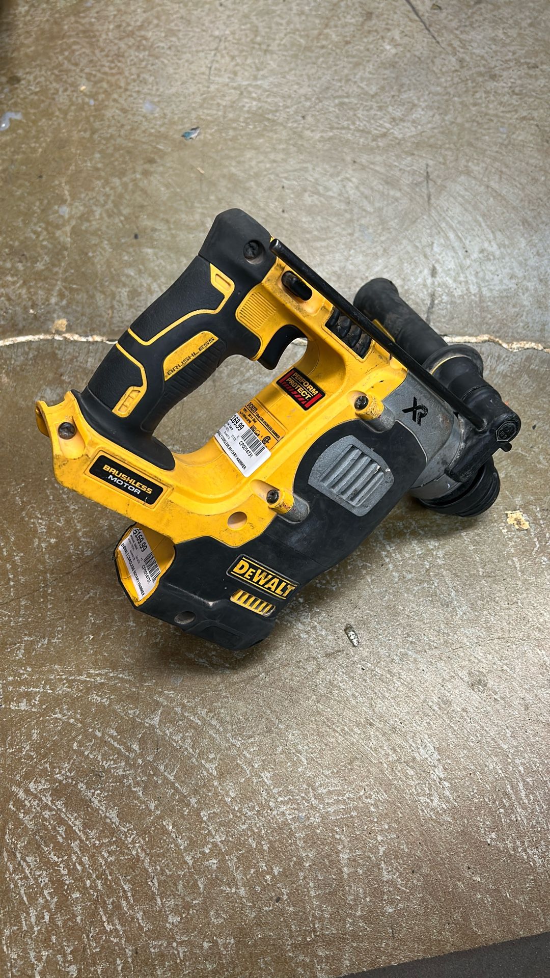 Dewalt DCH2731 inch brushless hammer drill
