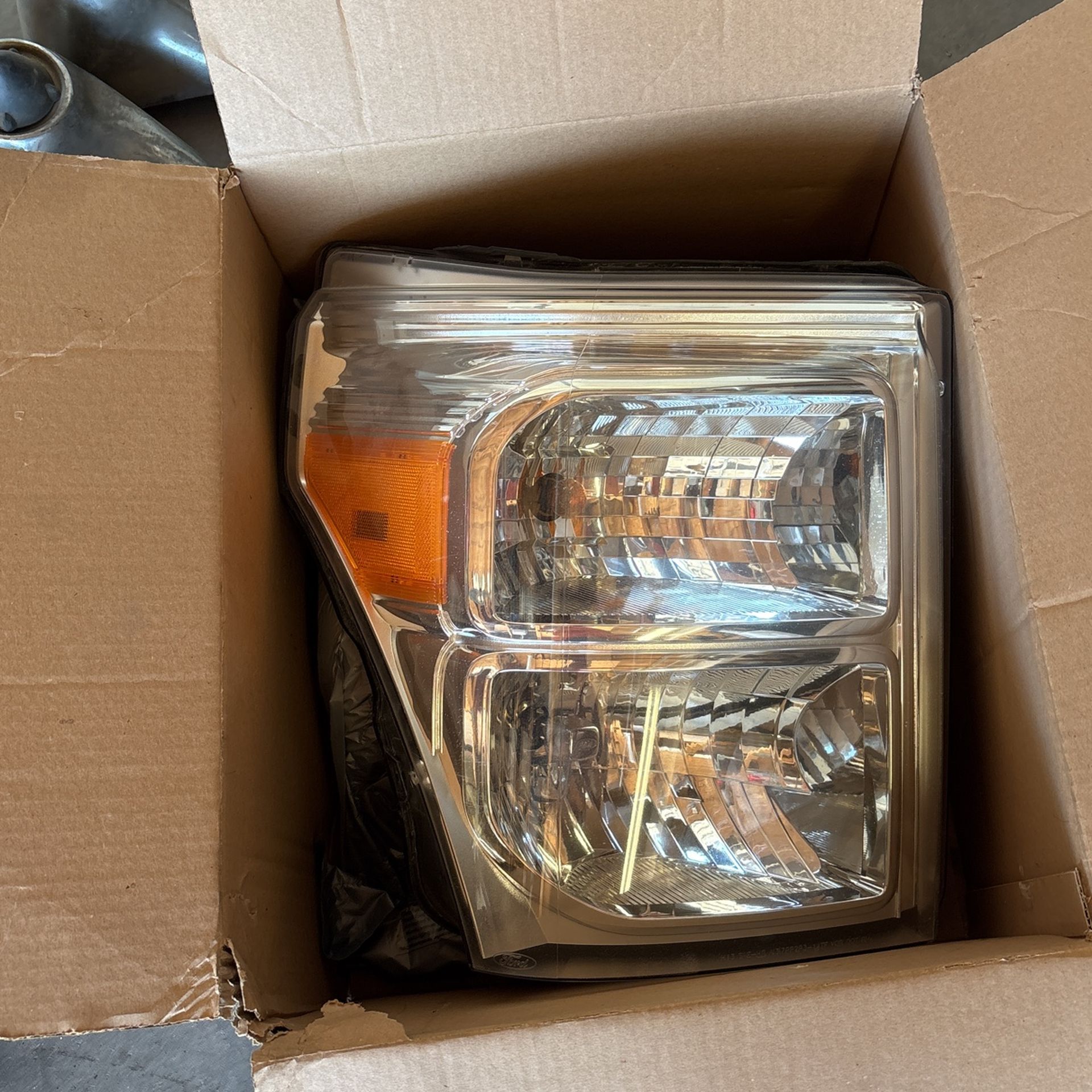 2011-2016 Passenger Side Factory Headlight