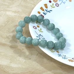 Natural green Jadeite Jade stretchable bracelet