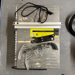 Ryobi RTS08 Table Saw