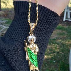  San Judas Tadeo gold plated necklace 