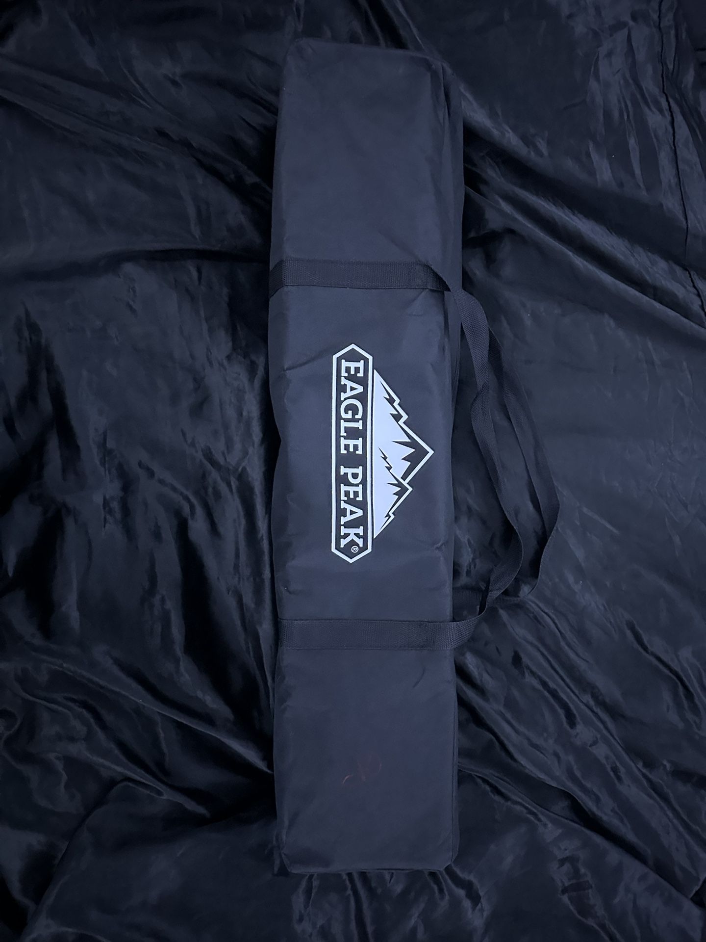 EAGLE PEAK 4x4 Pop-up Canopy Changing Room/Privacy