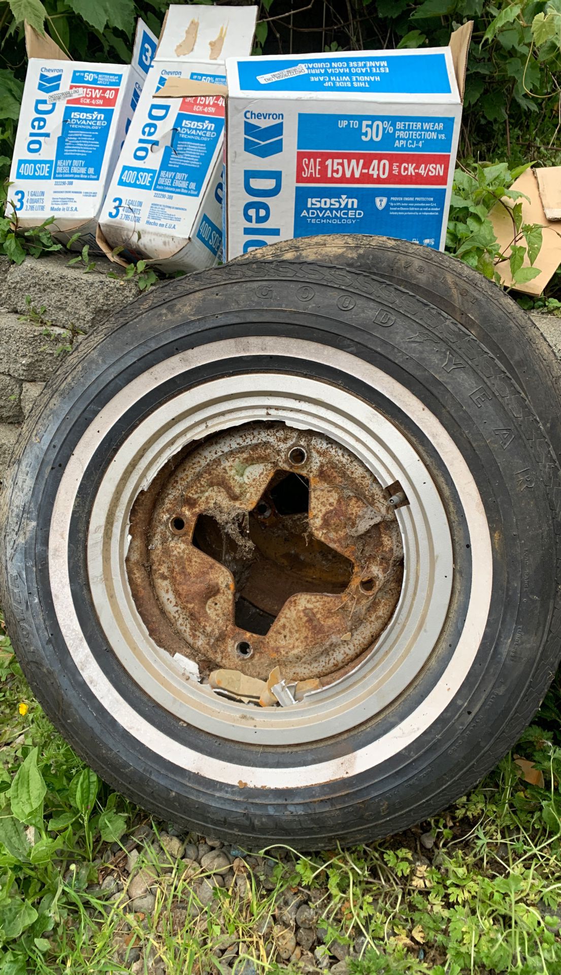 Goodyear trailer tire (4)
