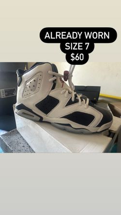 Used Shoes Size 7