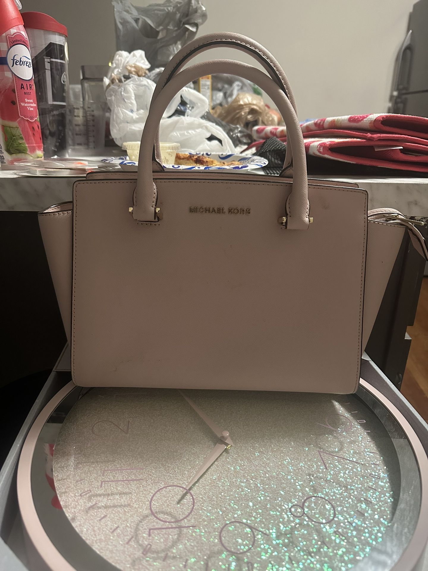 Light Pink Michael Kors Bag 