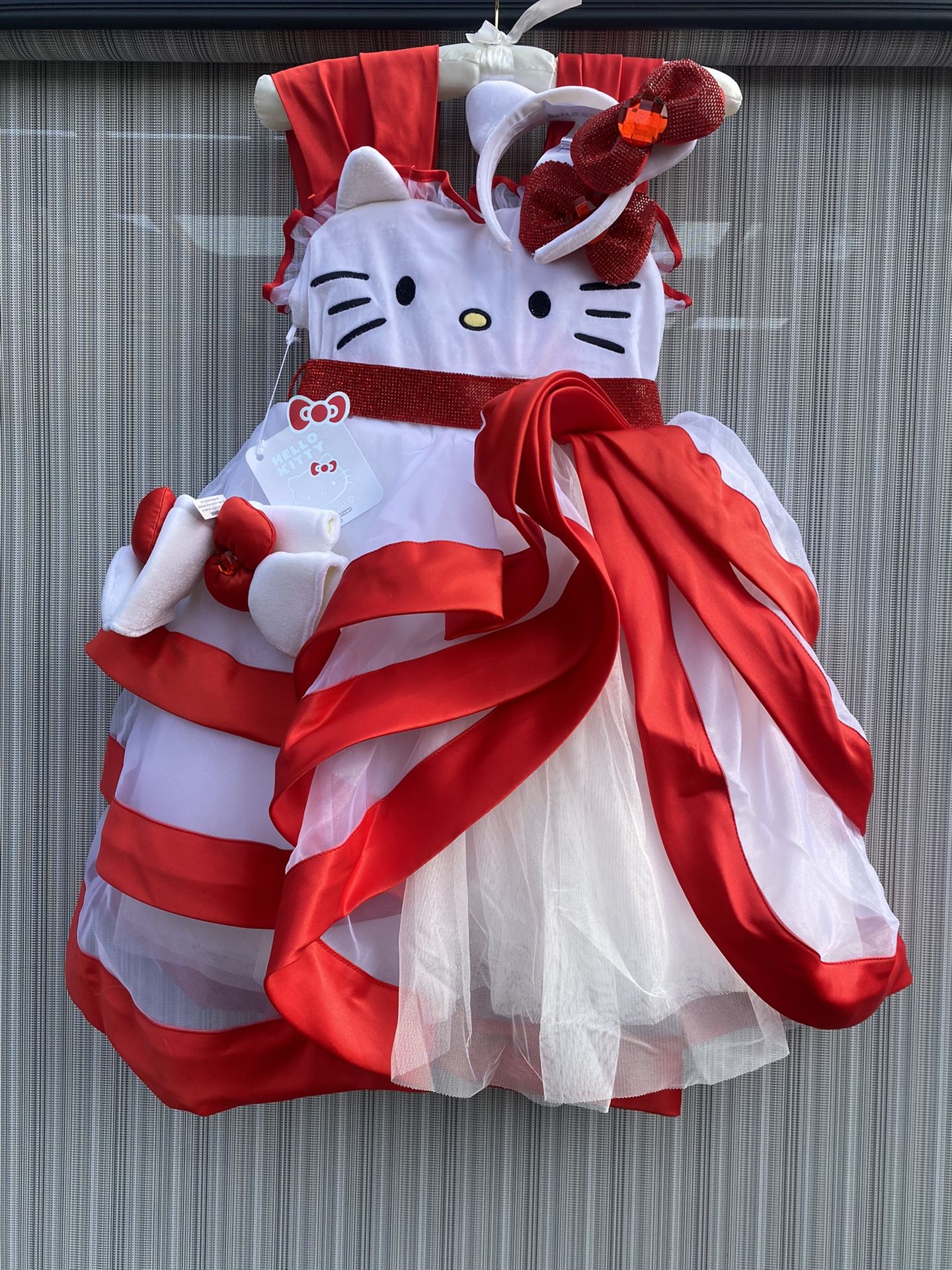 Hello Kitty Costume 