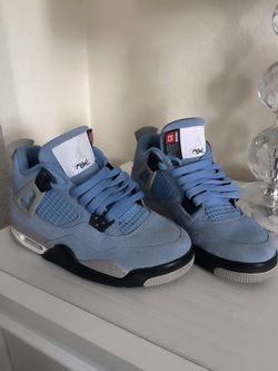 Jordan 4 University Blue