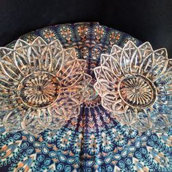 Glass Bowls-1960s Petal Pattern By Federal No Shipping 