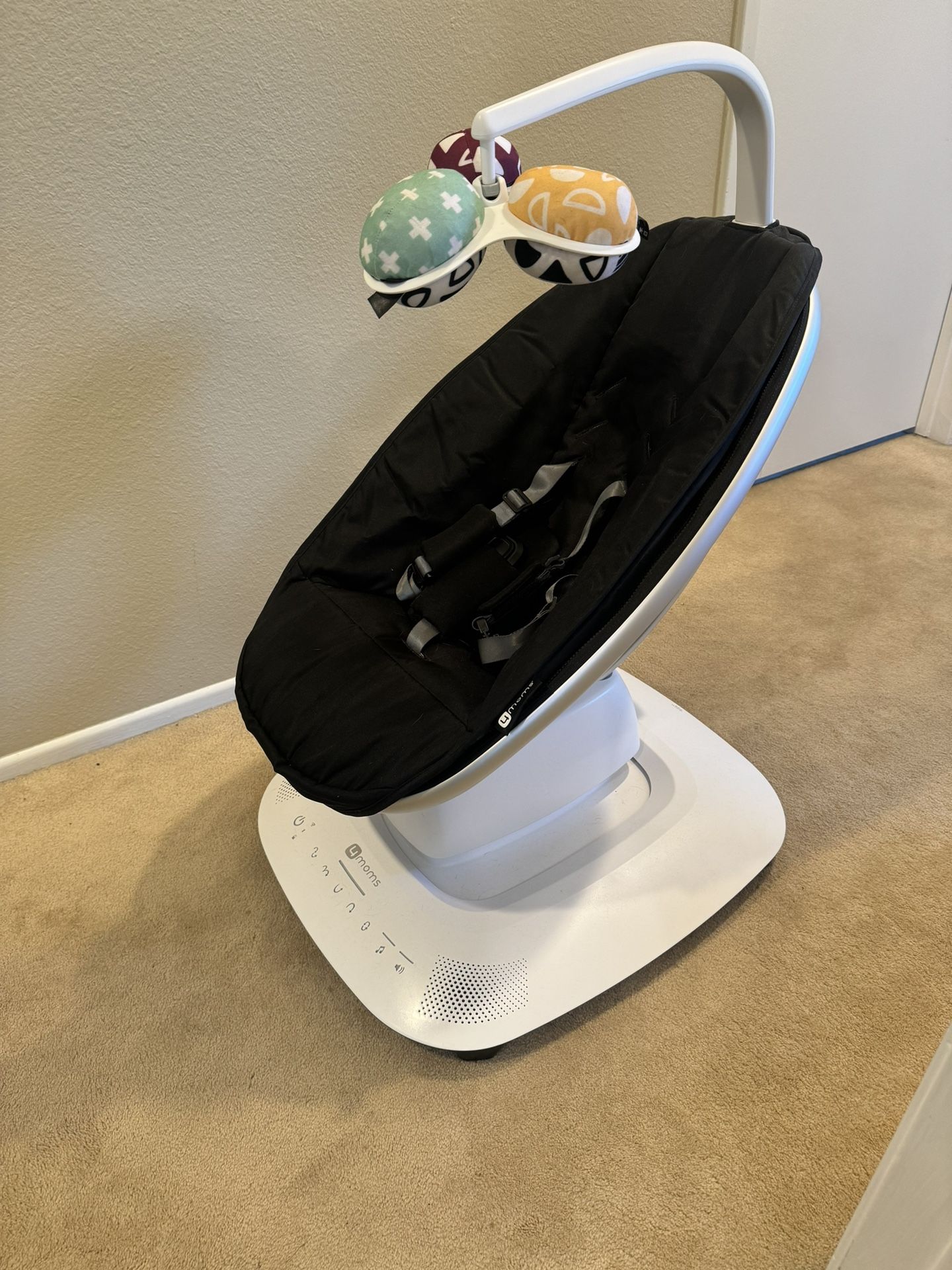 mamaRoo multi-motion baby swing