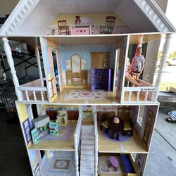 Barbie House 