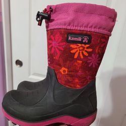 Kamik Snow Boots  Girls Size 10