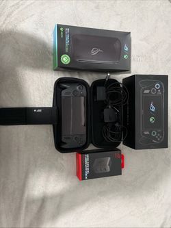 ASUS ROG Xbox Ally X 1TB + Official Case + ROG Gaming Charger Dock