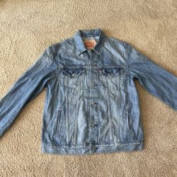 Stone Washed Levi Denim Jean Jacket 