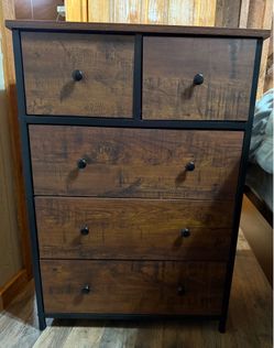 Fabric dresser