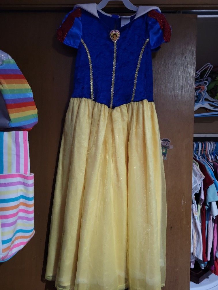 Disney Snow white Halloween Costume Dress Girls Size 7/8