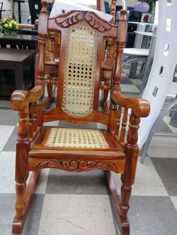 Venta de Sillas mecedora only $ 149.00
