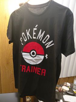 Pokemon Trainer Official Licensed Graphic Tee Size MEDIUM 