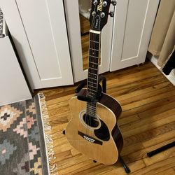 Guitar MAESTRO with the stand