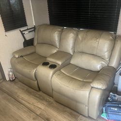 FREE Rv Theater Seating Recliners Wall Hugger