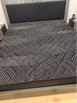 King mattress medium pillow top