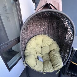 Indoor/outdoor wicker egg chair